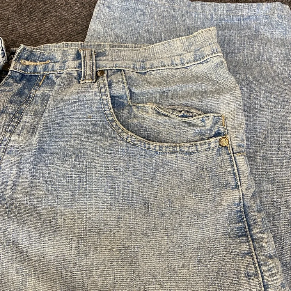 Vtg Rocawear Light Blue Denim Waistband Jeans